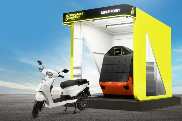 Indofast Bziness XS, Indofast XS electric scooter, Battery swapping scooter India, Quantum Energy partnership, IndianOil SUN Mobility EV, Affordable electric scooter India, EV launch December 2025, Battery-as-a-Service model, Rs.57,750 electric scooter price, Indofast scooter for commuters Indofast Bziness XS, Indofast XS electric scooter, Battery swapping scooter India, Quantum Energy partnership, IndianOil SUN Mobility EV, Affordable electric scooter India, EV launch December 2025, Battery-as-a-Service model, Rs.57,750 electric scooter price, Indofast scooter for commuters