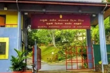திடீரென விடுதிக்குள் புகுந்து மாணவர்கள் மீது தாக்குதல்: வெளியான பரபரப்பு காரணம்