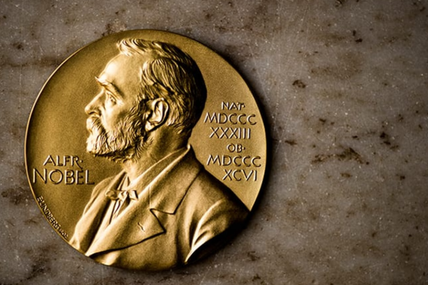 நோபல் பரிசு வென்ற மரியாவுக்கு வெனிசுலா அரசு மிரட்டல் | Venezuelan Threatens Nobel Prize Winner Maria