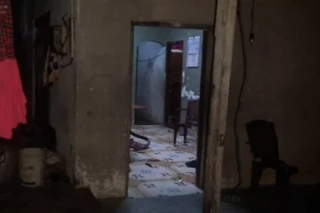 யாழில்  வீடு புகுந்து ரவுடி கும்பல் அட்டகாசம்