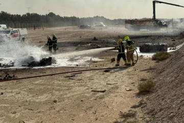 விமானக் கண்காட்சியில் சிதறிய இந்திய போர்விமானம் ; விமானி பலி