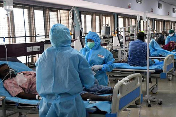 தமிழகத்தை உலுக்கும் கொரோனா; இந்த மாதத்தில் வேகமெடுக்கும் - மக்களே உஷார்! | Crona Cases Continue To Rise Across The Country