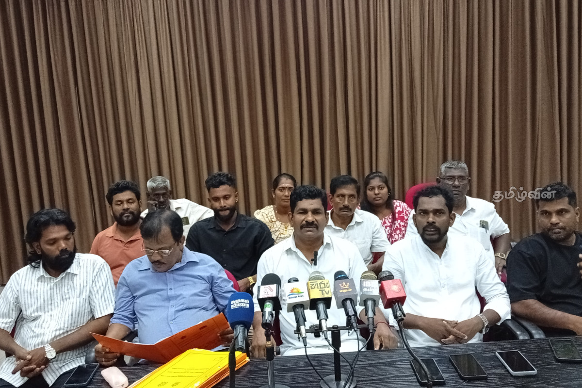 நிதி ஒதுக்கீட்டில் தமிழ் பிரதேசங்களுக்கு பாரபட்சம் காட்டும் அரசு - பிரதேச சபைத் தலைவர் குற்றச்சாட்டு | Government Against Tamil In Fund Allocation நிதி ஒதுக்கீட்டில் தமிழ் பிரதேசங்களுக்கு பாரபட்சம் காட்டும் அரசு - பிரதேச சபைத் தலைவர் குற்றச்சாட்டு | Government Against Tamil In Fund Allocation