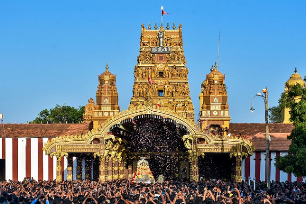யாழ்ப்பாணம் நல்லூர் திருவிழாவில் தவறவிட்ட பொருள்கள் மாநகரசபையில் | Items Missed At The Nallur Festival Divotes