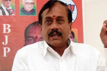 பெரியாரை பின்பற்றும் கமல்ஹாசன் ஒரு முட்டாள்: ஹெச்.ராஜா சர்ச்சை கருத்து