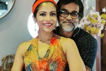 இயக்குனர் செல்வராகவன் தனது குடும்பத்துடன் எந்த இடத்திற்கு சென்றுள்ளார் பாருங்களேன்- அழகிய போட்டோ