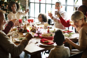 குடும்ப உறுப்பினர்களுடன் மட்டும்  கொண்டாடுங்கள்; சுகாதார அமைச்சு விடுத்த அறிவிப்பு