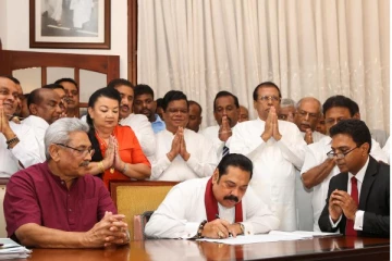 சபாநாயகர்கூட அடகு வைக்கப்பட்டுள்ளார்! ஆளுங்கட்சி எம்.பி. பரபரப்பு தகவல்