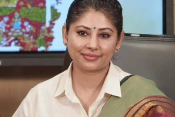 நில சர்ச்சையில் AI இமேஜை மீண்டும் பகிர்ந்த பிறகு பெண் ஐஏஎஸ் அதிகாரி இடமாற்றம்