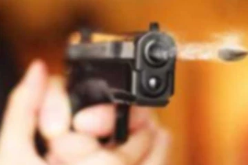 දේශනයක් අතරතුර අපහාසයක් කළ ගුරුවරයාට අත්වූ ඉරණම