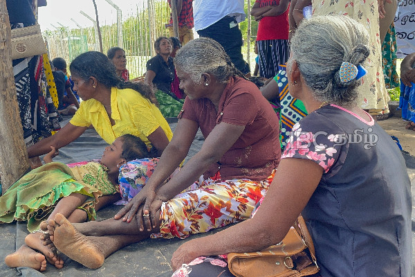 பாதுகாப்புத் துறையின் முழு கண்காணிப்புடன் விடுவிக்கப்பட்டது வலி. வடக்கில் காணி! | Jaffna Vali North High Security Zone Land Released