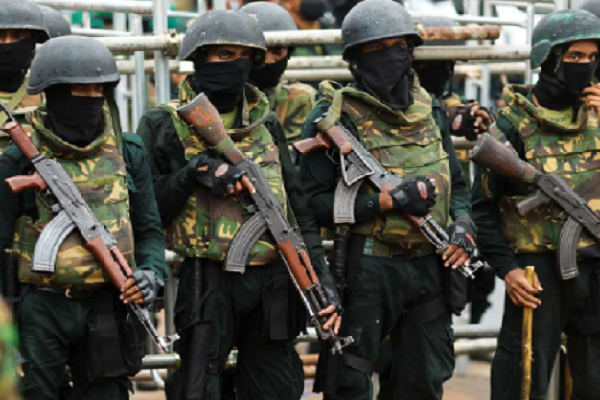 பண்டிகை காலத்தை முன்னிட்டு விசேட பாதுகாப்பு | Comimg Festive Season Security Tied பண்டிகை காலத்தை முன்னிட்டு விசேட பாதுகாப்பு | Comimg Festive Season Security Tied