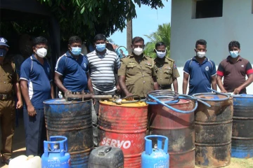 கொக்கட்டிச்சோலை பகுதியில் கசிப்பு உற்பத்தி நிலையம் முற்றுகை!