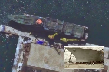 மிகப்பெரிய போர்க்கப்பலை உருவாக்கும் வட கொரியா: வைரலாகும் செயற்கைக்கோள் புகைப்படங்கள்