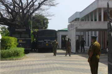 மட்டக்களப்புக்கு வெடிகுண்டு அச்சுறுத்தல்; தொலைபேசி அழைப்பால் பரபரப்பு!