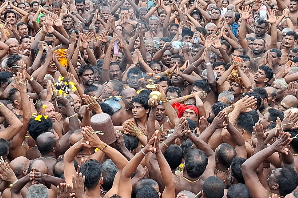 இராமபிரான் வழிபட்ட ஸ்ரீ மாமாங்கேஸ்வரர் ஆலயத்தின் ஆடி அமாவாசை தீர்த்தோற்சவம் | Aadi Amavasya Theerthotsavam Mamangeswarar Temple