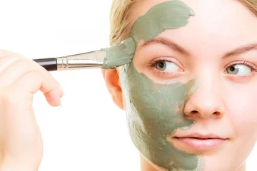 முகத்தில் உள்ள கருமை நீங்கி பளிச்சிட வேண்டுமா? இதோ அசத்தலான சில அழகு குறிப்புகள் !