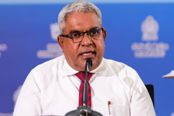 முறையற்ற செயல்பாடுகள் காரணம் ; பௌத்த ஆணையர் பதவியில் மாற்றம் | Activities Buddhist Commissioner Post Changed