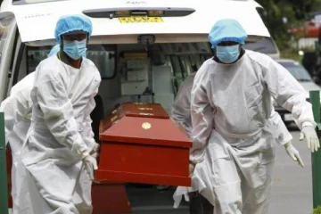 கொரோனாவிலிருந்து பூரண குணமடைந்து வீடு திரும்பிய நபருக்கு நேர்ந்த துயரம்!