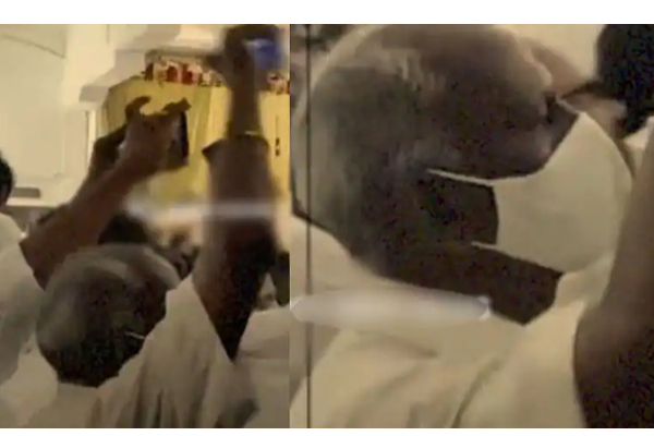 ஓபிஎஸ் மீது தண்ணீர் பாட்டில் வீசியவர் யார்? பரபரப்பு காட்சி இதோ | Person Threw Bottle Of Water Ops