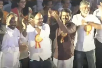 திருவிழாவில் திடீரென எழுந்து ஜாலியாக ஆட்டம் போட்ட சீமான் - வைரலாகும் வீடியோ