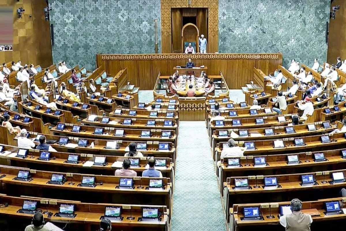 மக்களவையில் தொகுதி மறுவரையறை மசோதாவுக்கு எதிர்ப்பு | Opposition To Constituency Delimitation Bill