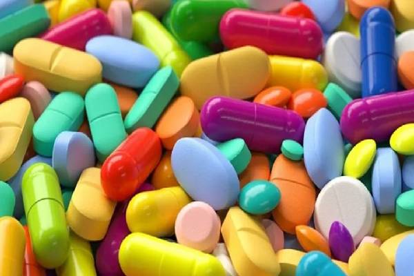 யாழ். பல்கலைக்கழகத்தில் அழிக்கப்பட்ட 15 இலட்சம் ரூபா பெறுமதியான மருந்துகள் | Jaffna Medicines Rs 15 Lakh Destroyed University யாழ். பல்கலைக்கழகத்தில் அழிக்கப்பட்ட 15 இலட்சம் ரூபா பெறுமதியான மருந்துகள் | Jaffna Medicines Rs 15 Lakh Destroyed University