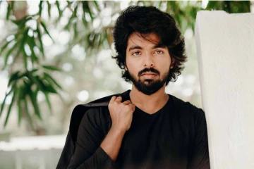 உதவி கோரிய மாணவிக்கு ஜி.வி. பிரகாஷ் கொடுத்த ரிப்ளே!