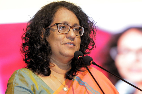 உங்களோடு மோதிக்கொண்டிருக்க எமக்கு நேரமில்லை! எதிர்க்கட்சிகளுக்கு ஹரிணியின் பதில் | Prime Minister Harini Statement உங்களோடு மோதிக்கொண்டிருக்க எமக்கு நேரமில்லை! எதிர்க்கட்சிகளுக்கு ஹரிணியின் பதில் | Prime Minister Harini Statement