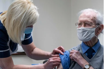 வேல்ஸில் இவர்களுக்கு சுய தனிமைப்படுத்தலிருந்து விலக்கு!