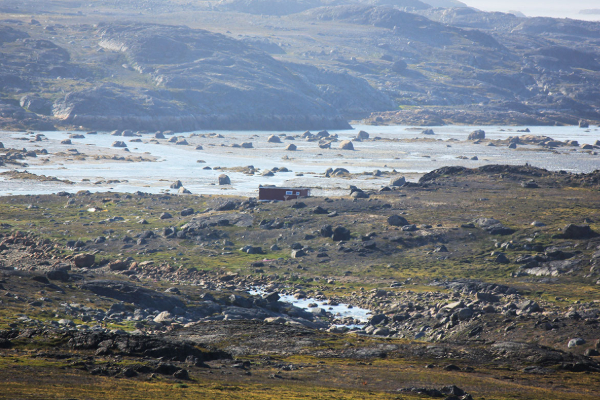 கிரீன்லாந்தில் வேகமாக உருகி வரும் பனிப்பாறைகள்! உலக வல்லரசுகளிடையே கடும் போட்டி | Greenland Ice Melting Sparks Global Race