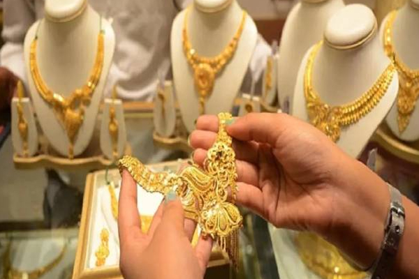 இலங்கையில் இன்று தங்கத்தின் விலையில் ஏற்பட்டுள்ள மாற்றம் | Gold Price In Sri Lanka Decreased Today
