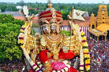 வரலாற்று சிறப்புமிக்க நல்லூர் கந்தனின் மகோற்சவம்! படையெடுக்கும் பெருந்திரளான பக்தர்கள்(நேரலை)