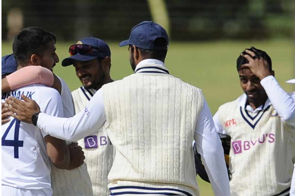 இந்திய ‘ஏ’ அணி - ஏமாற்றமடைந்த பவுலர்கள் - தமிழ்நாடு