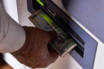 இன்று முதல் ஏடிஎம் கட்டண உயர்வு... அமலுக்கு வந்த முக்கிய மாற்றங்கள் என்னென்ன?