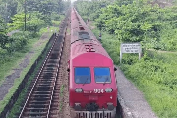 වෙරළබඩ මගීන්ට සුබ පුවතක් - පීලි පැනීමට ලක්වූ 'සාගරිකා' යළි වැඩ..