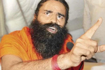 ‘’கும்பமேளாவை குறை சொல்பவர்களை  நாடு மன்னிக்காது’’  -பாபா ராம்தேவ் கோபம்