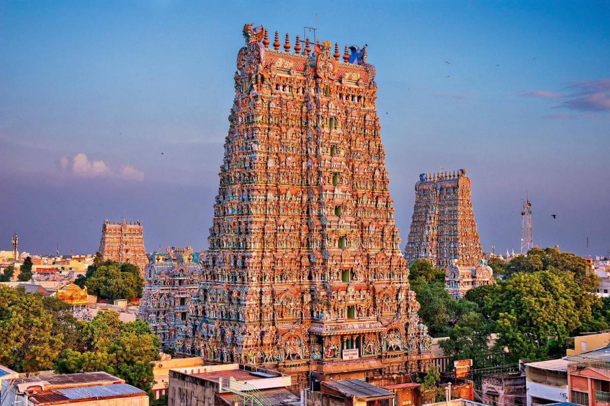 செப்டம்பர் 1 முதல் கோவில்களில் செல்போன் கொண்டு செல்ல தடை.. முழு விவரங்கள் இதோ | 2026 Sept 1 No Mobiles Allowed In Temple Tamilnadu