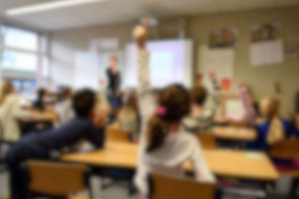 ஜெனீவா பள்ளிகளில் வெளிநாட்டு மாணவர்களை சேர்க்கும் விவகாரம்: நீதிமன்றத்தின் முடிவு | Court Support Geneva School Ban For Non Residents