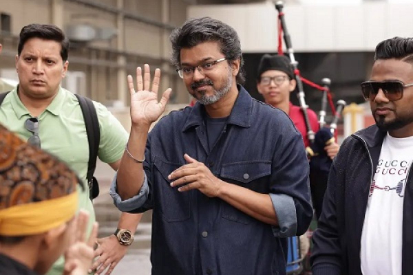 ஜன நாயகன் இசை வெளியீட்டு விழா - ரசிகரை கைது செய்த மலேசிய காவல்துறை | Fan Arrested In Jana Nayagan Audio Launch Malaysia