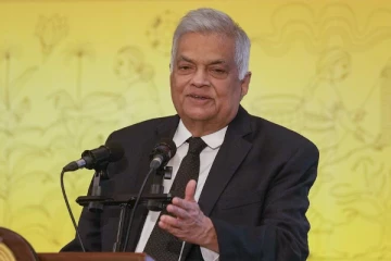 மாகாண ஆளுநருக்கு ஜனாதிபதி விடுத்துள்ள விசேட கோரிக்கை