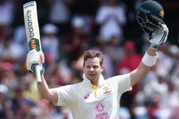 கிரிக்கெட் கடவுளின் சாதனையை முறியடித்த ஸ்டீவ் ஸ்மித்!