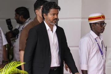இன்று கரூர் செல்கிறார் முதல்வர் விஜய்.., 32 பேருக்கு கருணை அடிப்படையில் அரசுப் பணி