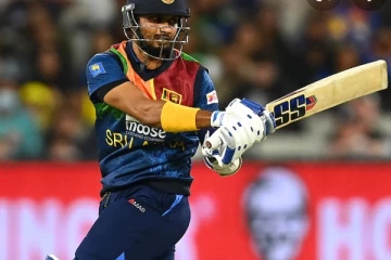 දසුන් ශානක තැබූ වාර්තාව.. (PHOTO)