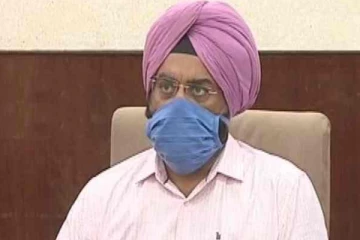 தமிழகத்தில் நேற்று மட்டும் 6,296 வாகனங்கள் மூலம் காய்கறி விற்பனை..!