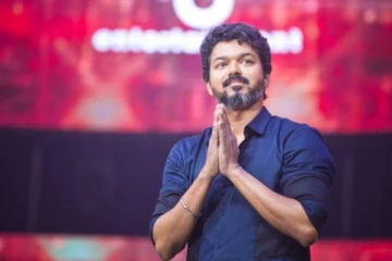 தொடரும் விமர்சனம்..தளபதி 69 படத்தை கைவிடும் விஜய்??அதிர்ச்சி பின்னணி