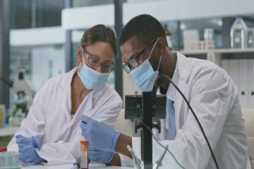 ஒமைக்ரோன் பாதிப்பு தொடர்பில் ஆய்வில் வெளியான தகவல்