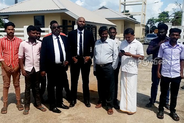 முல்லைத்தீவில் உறவுகளை நினைவு கூருவதற்கு தடை இல்லை - நீதிமன்றம் தீர்ப்பு (Photos) | No Barriers For Reminiscing Relations