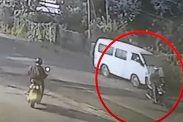 மோட்டார்சைக்கிளுடன் மோதிய வாகனம்: சிசிடிவி கமராவில் பதிவாகிய காட்சி