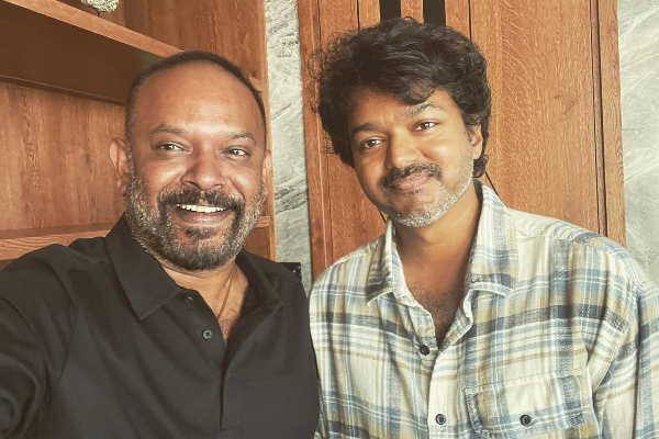 தளபதி 68 விஜய் ரோல் பற்றி கசிந்த அப்டேட்! ரசிகர்களுக்கு டபுள் சர்ப்ரைஸ் | Vijay Double Role In Thalapathy68 தளபதி 68 விஜய் ரோல் பற்றி கசிந்த அப்டேட்! ரசிகர்களுக்கு டபுள் சர்ப்ரைஸ் | Vijay Double Role In Thalapathy68